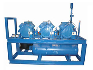 蒸發(fā)冷螺桿中溫機組三機頭