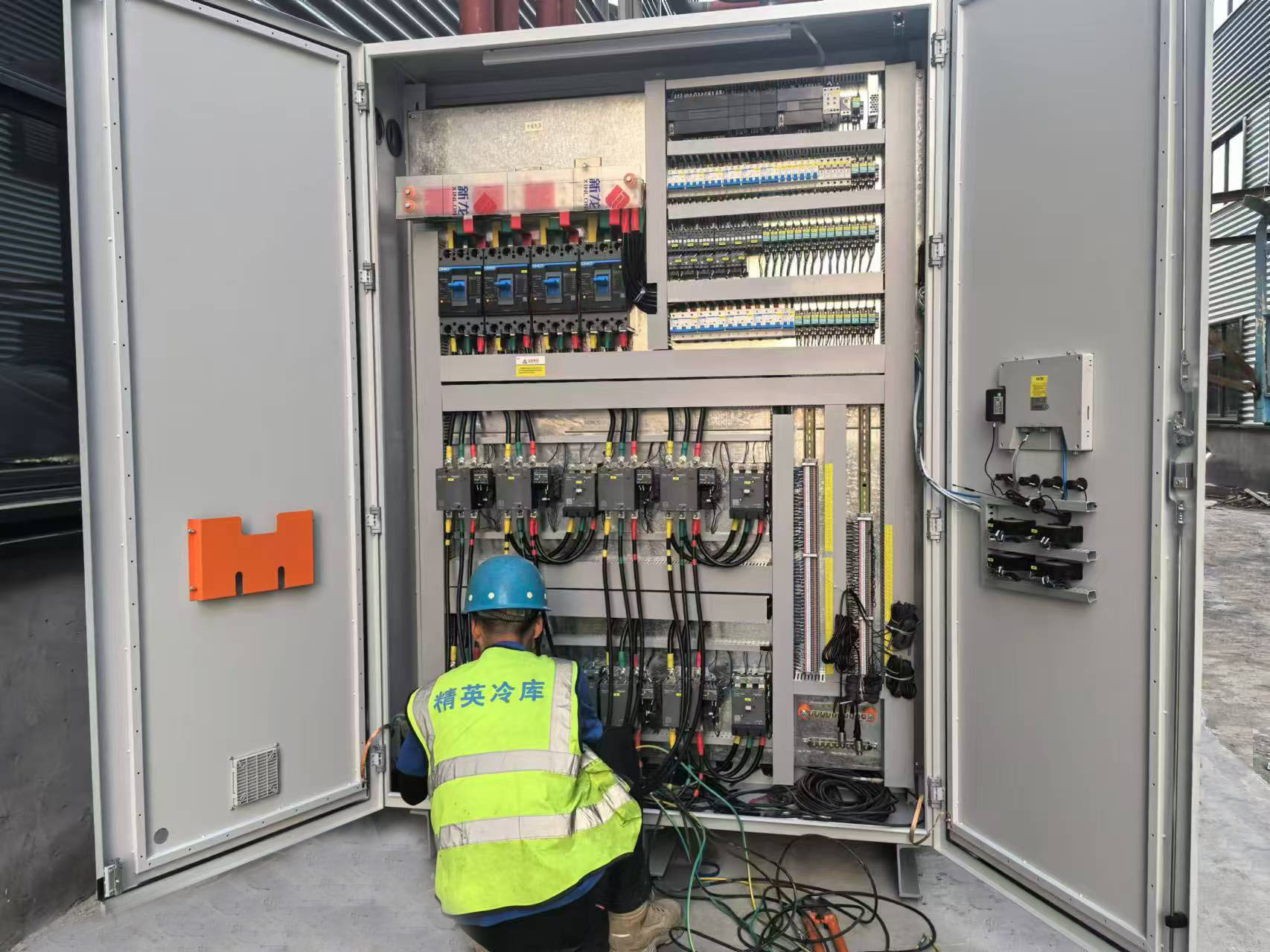 冷庫建設(shè)過程中需要注意哪些電氣安全問題？